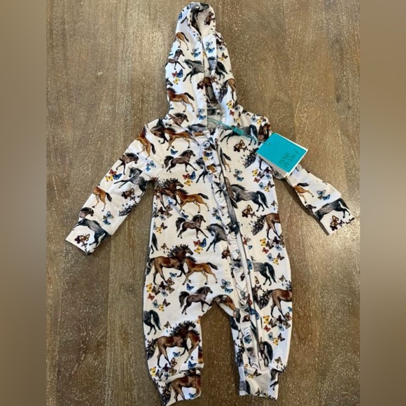 Posh Peanut Claire French Hooded Ruffle Romper - Picture 2 of 2